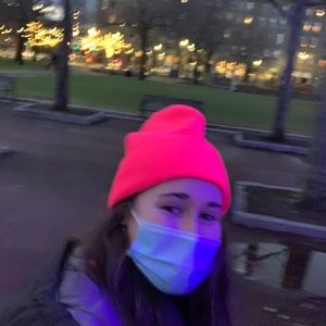 Meet your Posher, Charlotte